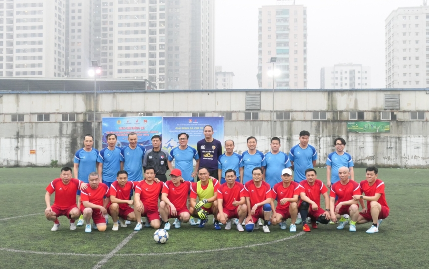 Đoàn Thanh niên Cơ quan Tập đoàn tổ chức bế mạc giải bóng đá Cúp Tứ Hùng 2024