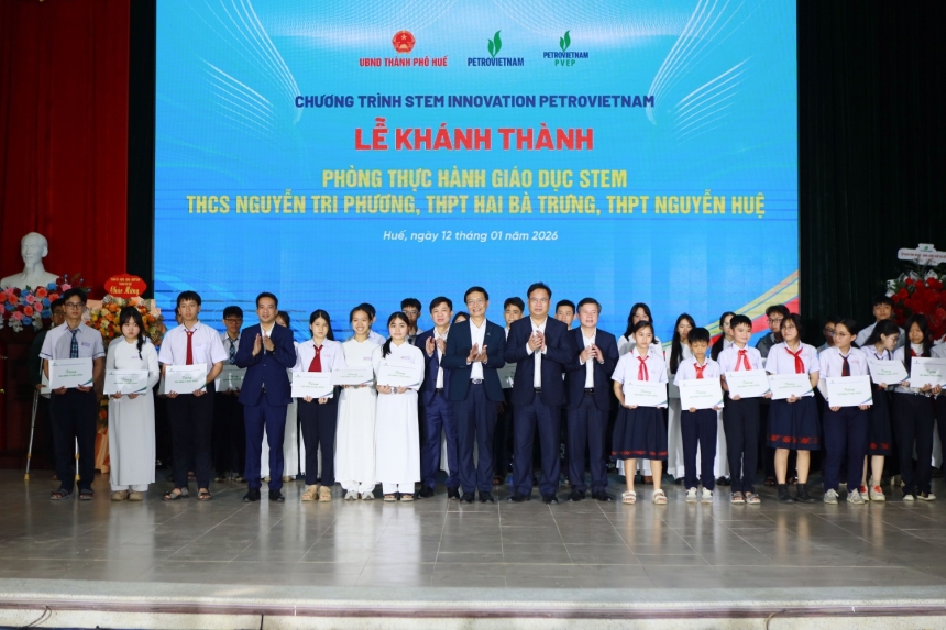 Petrovietnam/PVEP khánh thành 3 phòng STEM tại Huế: Hướng đến hình thành một thế hệ học sinh giàu trí thức công nghệ